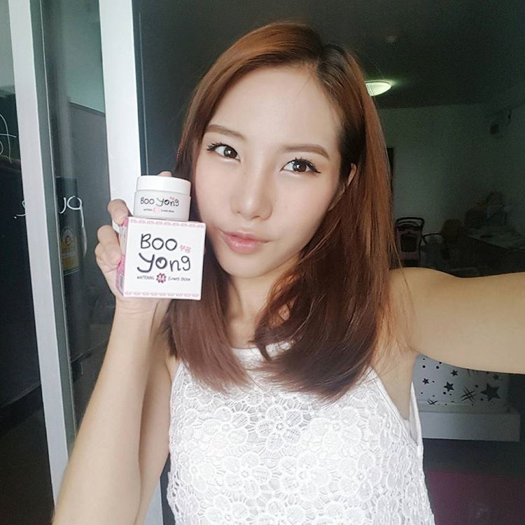ครีมบูยอง (Boo Yong Whitening AA Flower Cream) ขาวใสใน3วัน