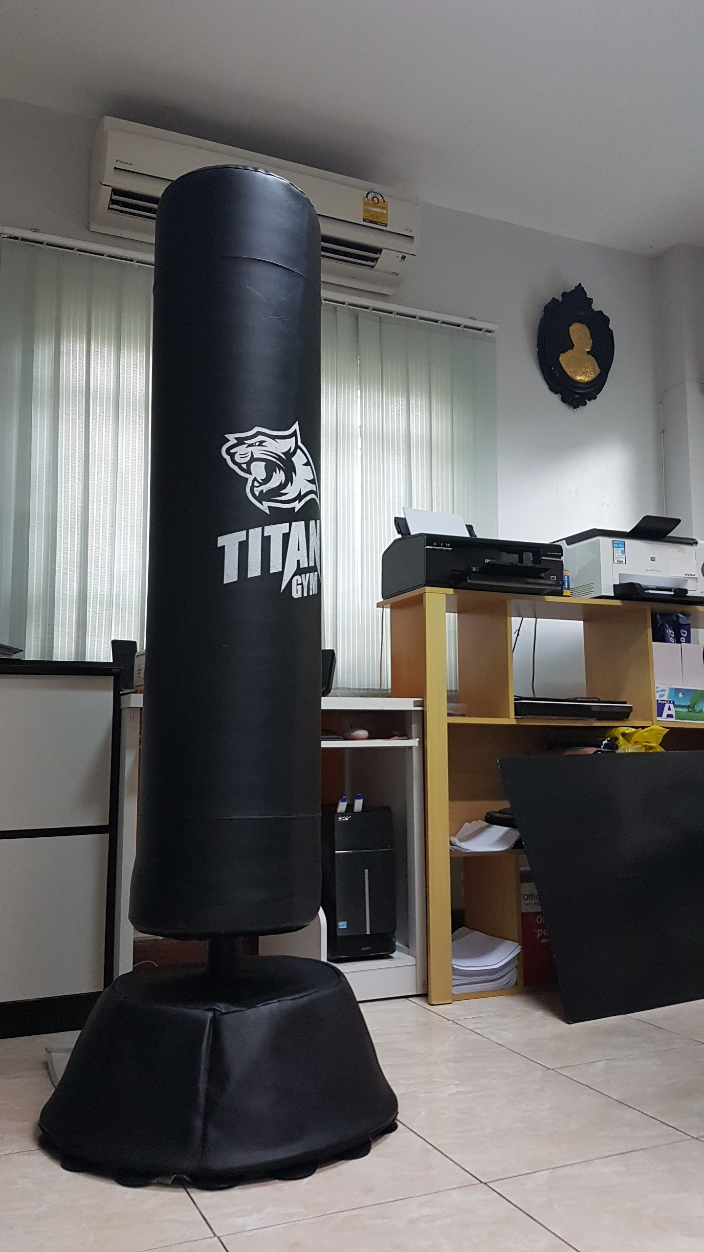 กระสอบทรายตั้งพื้น TitanMaxz