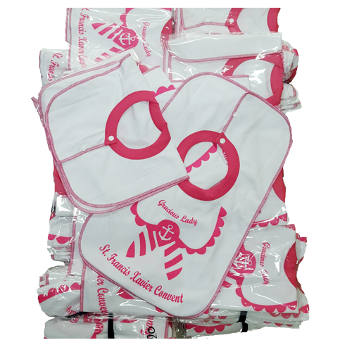 ผ้ากันเปื้อนเด็กอนุบาล