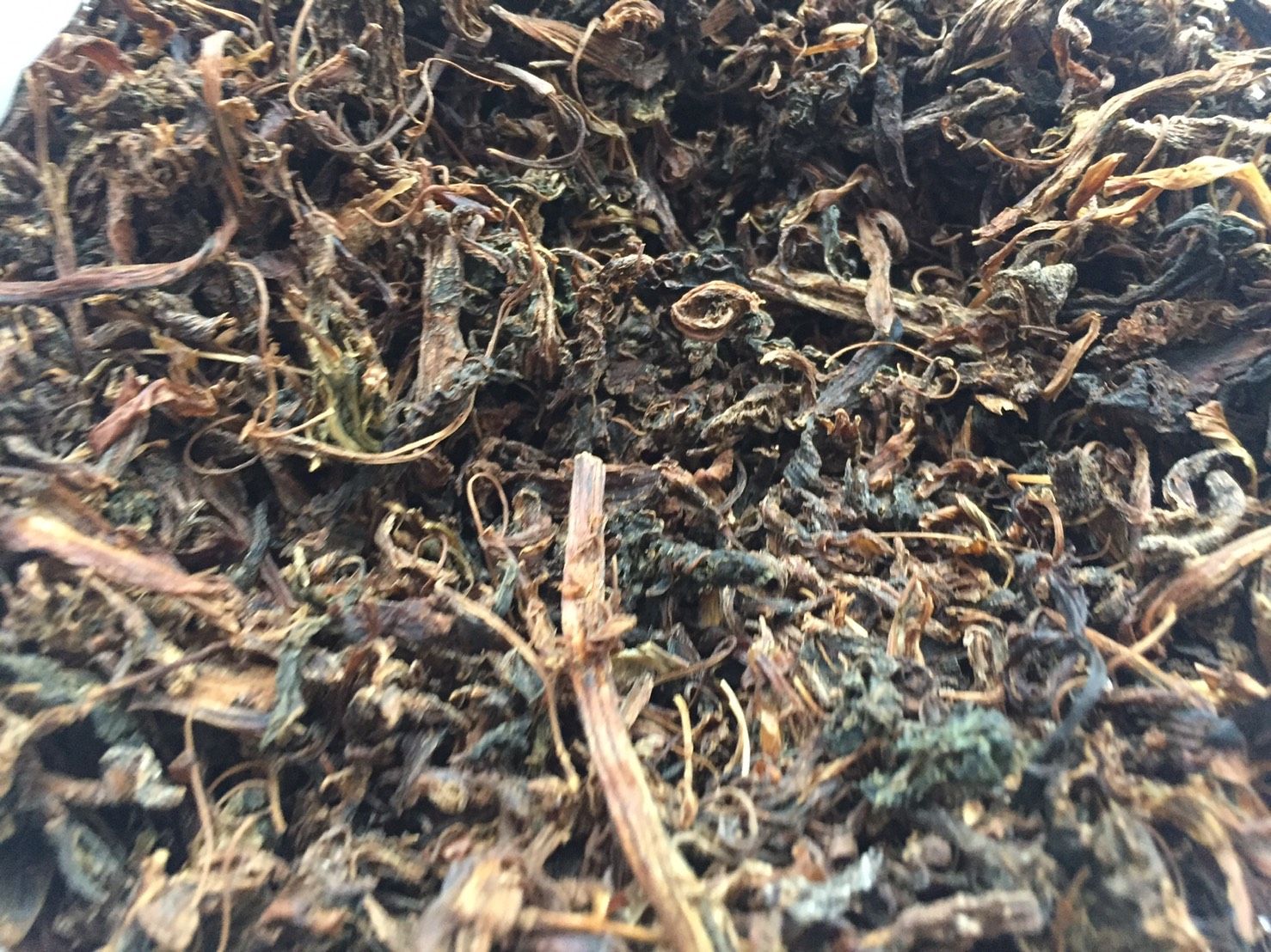 ผักเค็ม อาหารไทใหญ่ Dried lettuce ผักแห้ง ผักกาดส้มแห้ง ขนาด 100 กรัม อาหารไทยใหญ่ อี่เมดแห้ง Shan Traditional Food ใช้ประกอบอาหารประเภทต้มหรือตุ๋น รสชาติน้ำซุปที่ได้จะกลมกล่อม มีกลิ่นหอมสุด ๆ