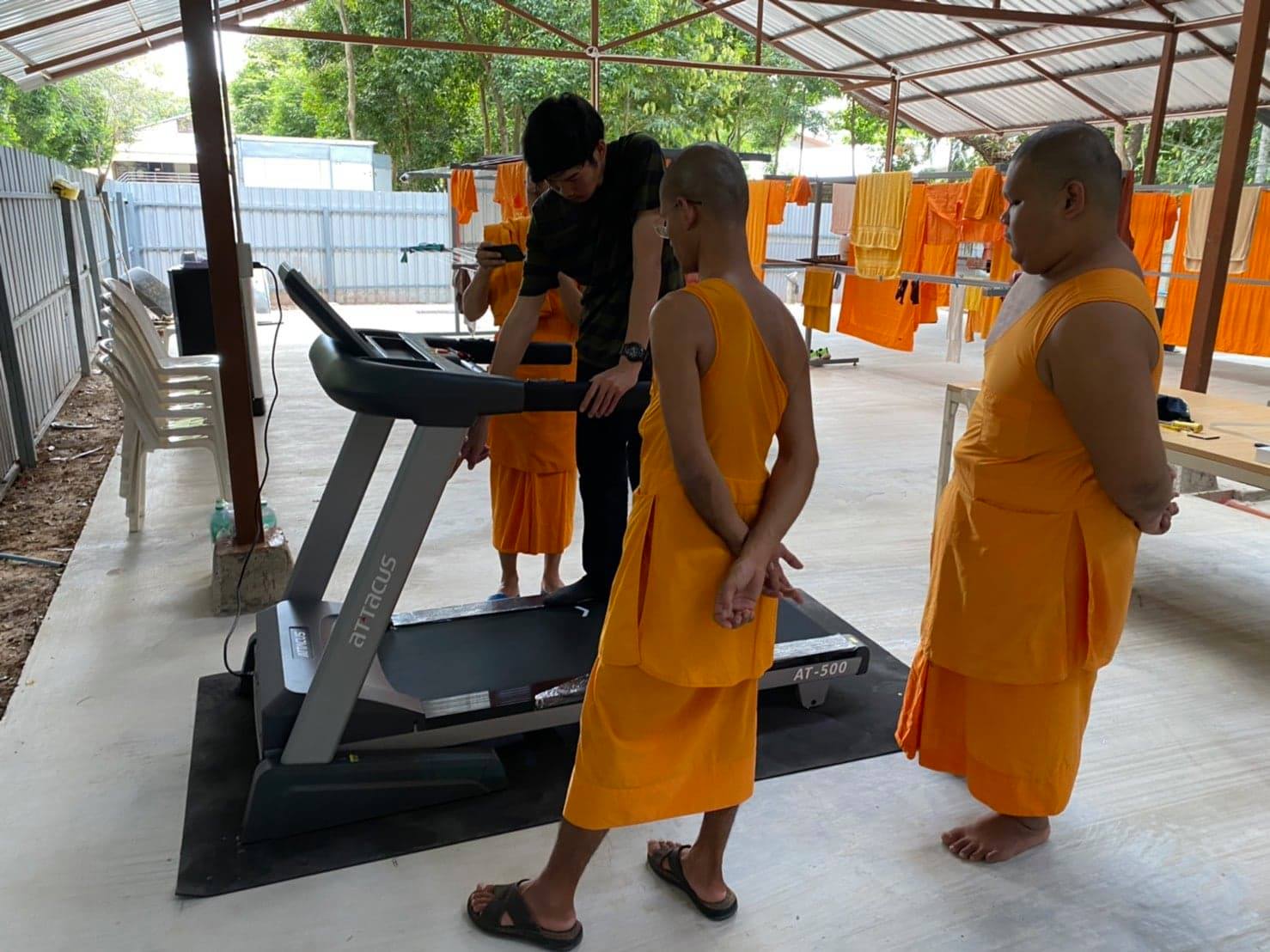 ลู่วิ่งไฟฟ้า Alatech / Attacus AT500 (Taiwan)