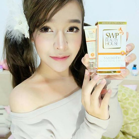 ครีมกันแดด SWP Smooth Sunscreen Cream แพ็คเก็จใหม่ (SWP Beauty House Smooth Sunscreen Cream)
