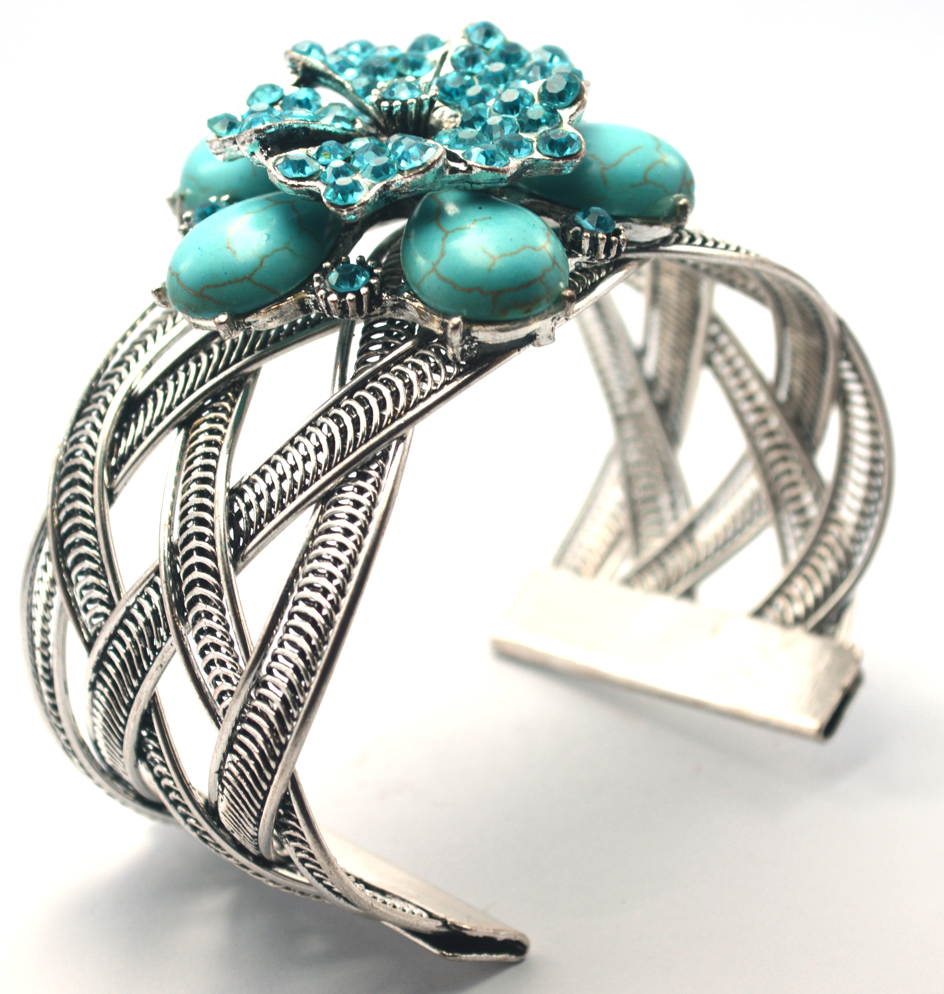 กำไลหินค้อยส์รูปดอกไม้ฟรีไซต์