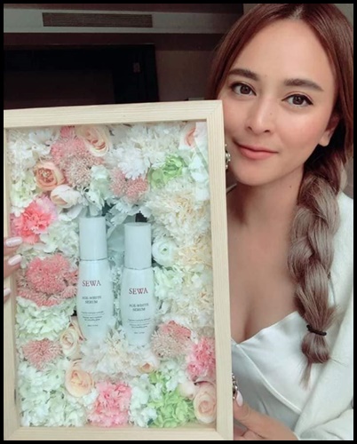 ใหม่ Sewa Age-white serum