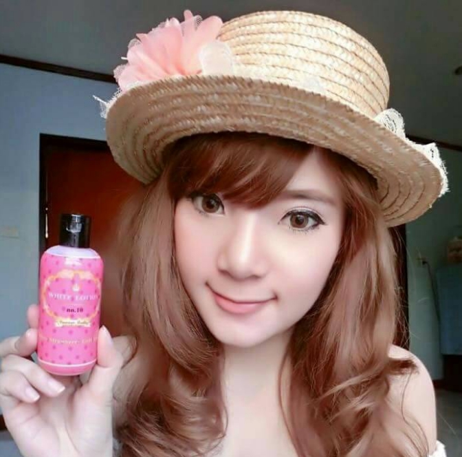 WHITE LOTION no.10 (ไวท์ โลชั่น no.10 โลชั่นสตอเบอรรี่ทองคำ)