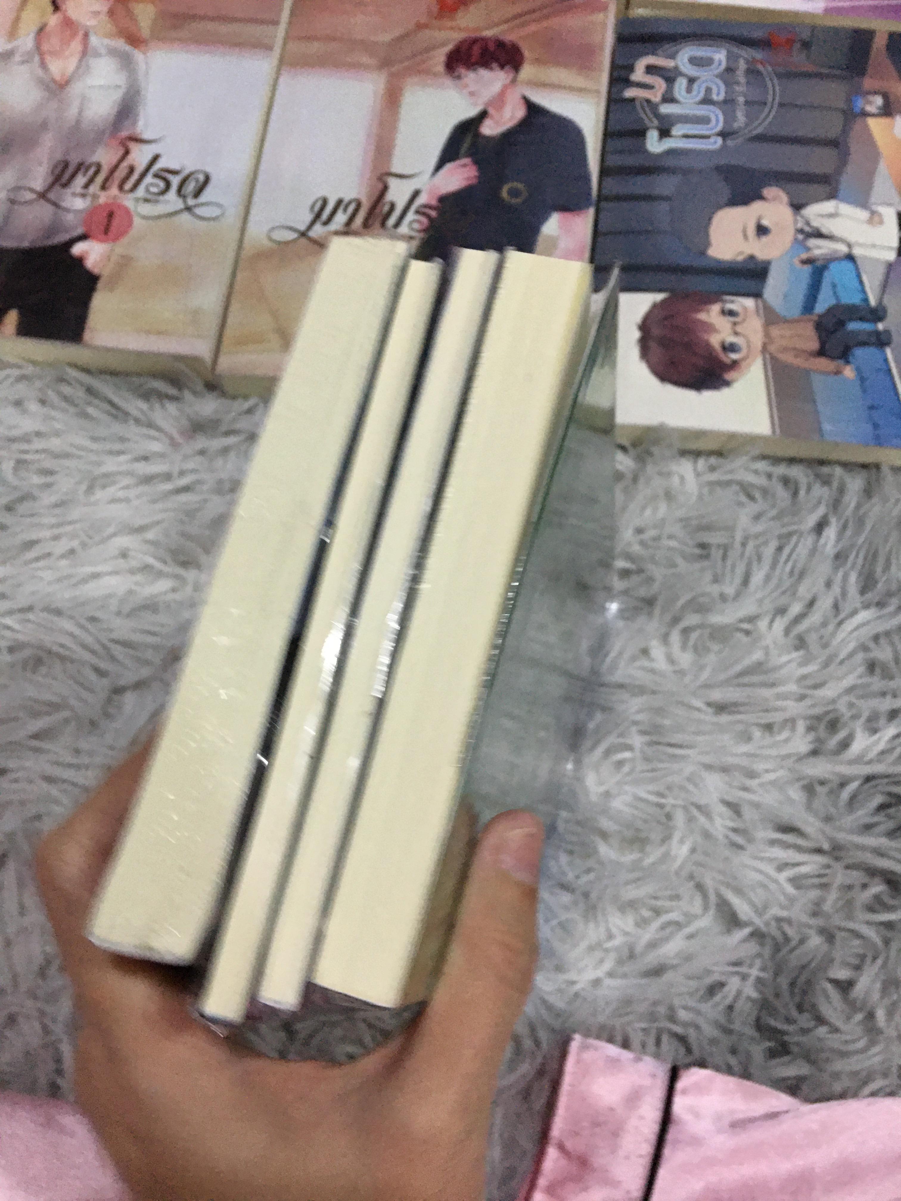 Boxset นิยายแต่ง มาโปรด + สเป + boxset นิยายแต่ง รักเสมอ รอบจอง