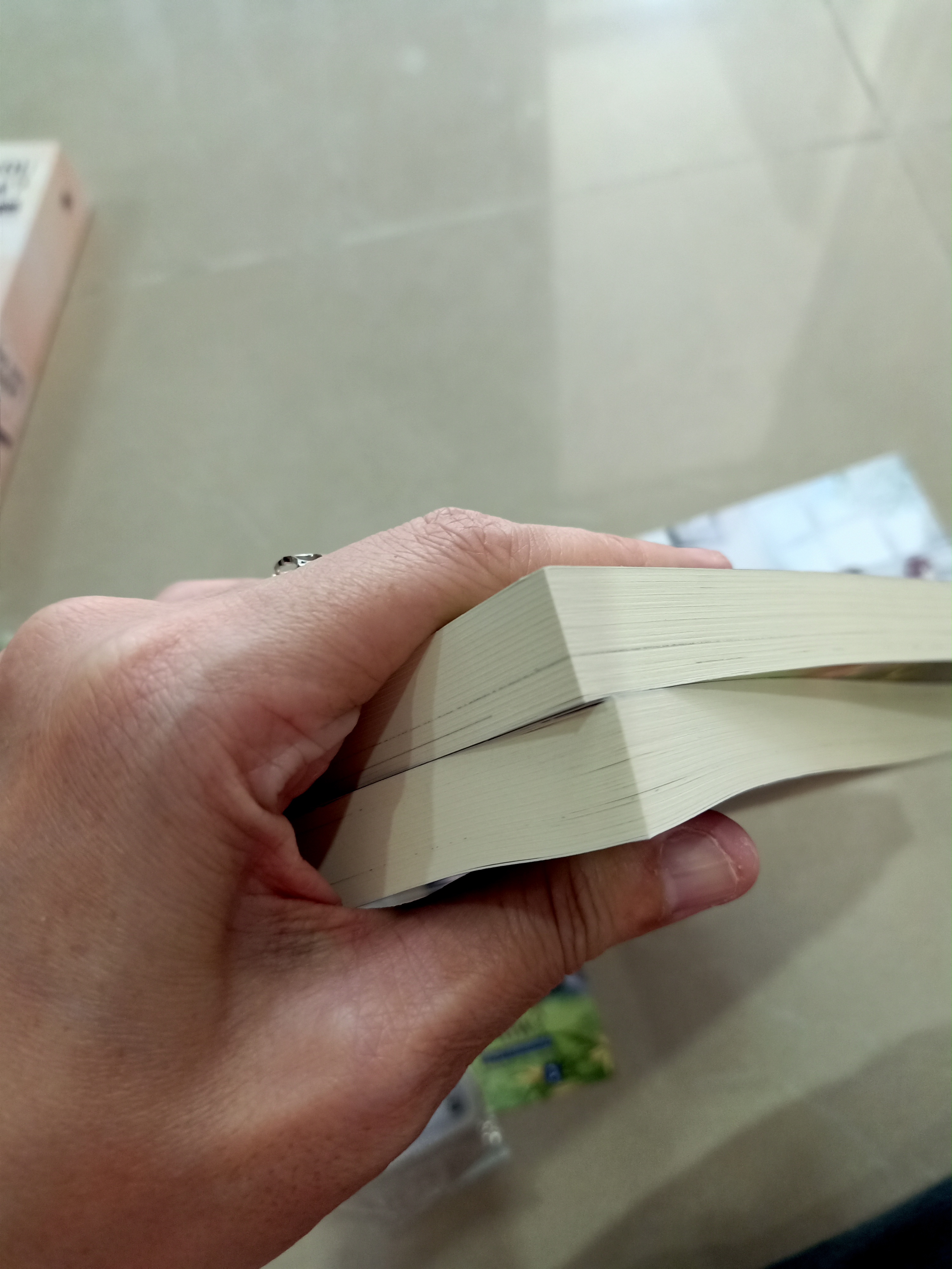 Boxset นิยายแต่ง รู้ไหมว่าใครรักนาย รอบจอง