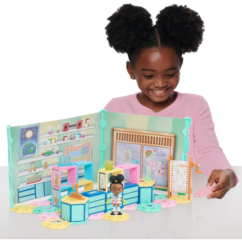 นำเข้า USA Just Play Ada Twist Deluxe Create-A-Lab Playset, STEM Toy Figures and Playsets, Kids Toys for Ages 3 Up, Gifts and Presents ราคา 1,290.-บาท