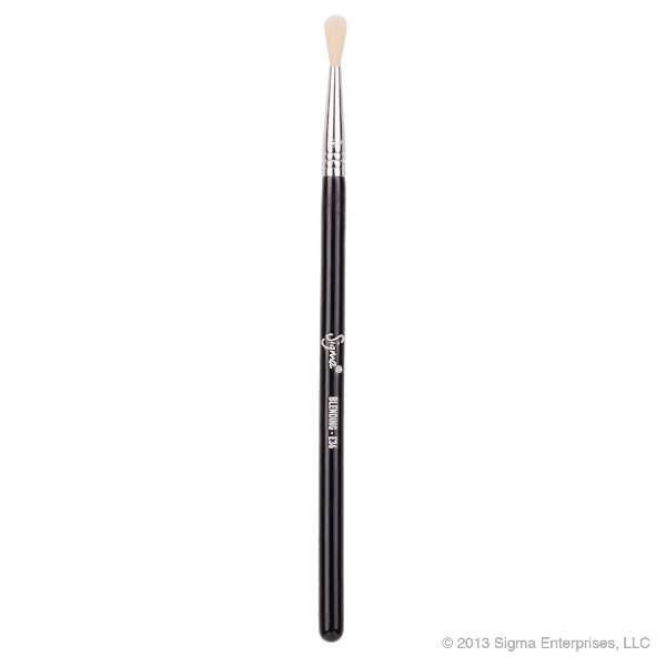 SIGMA :: E36 - Blending แปรงสำหรับเบลนแป้งลงในบริเวณเล็กๆ เช่น หัวตา หางตา เพื่อให้ดูนุ่ม นวลขึ้น