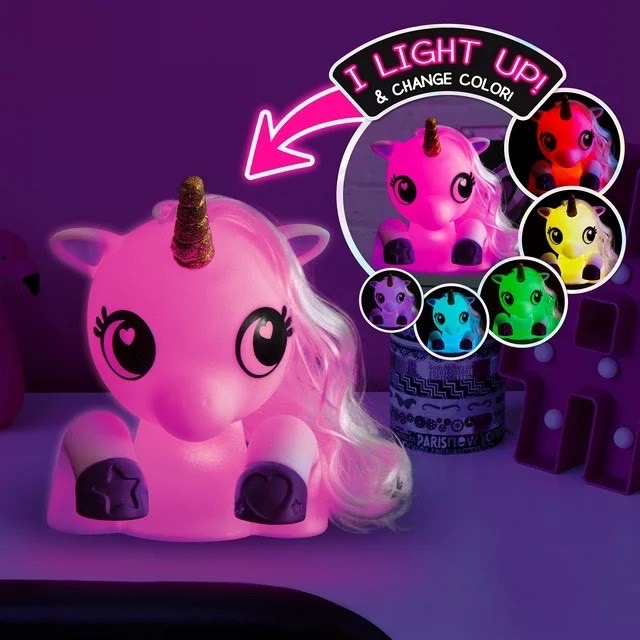 นำเข้า US Fashion Angels - Light Up Unicorn Styling Playset ราคา 1,390 บาท
