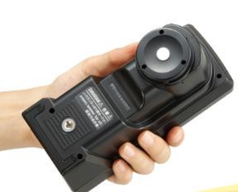 Konica รุ่นCL-500Aเครื่องวัดความสว่างของแสง Minolta Spectroluminometer CL-500A