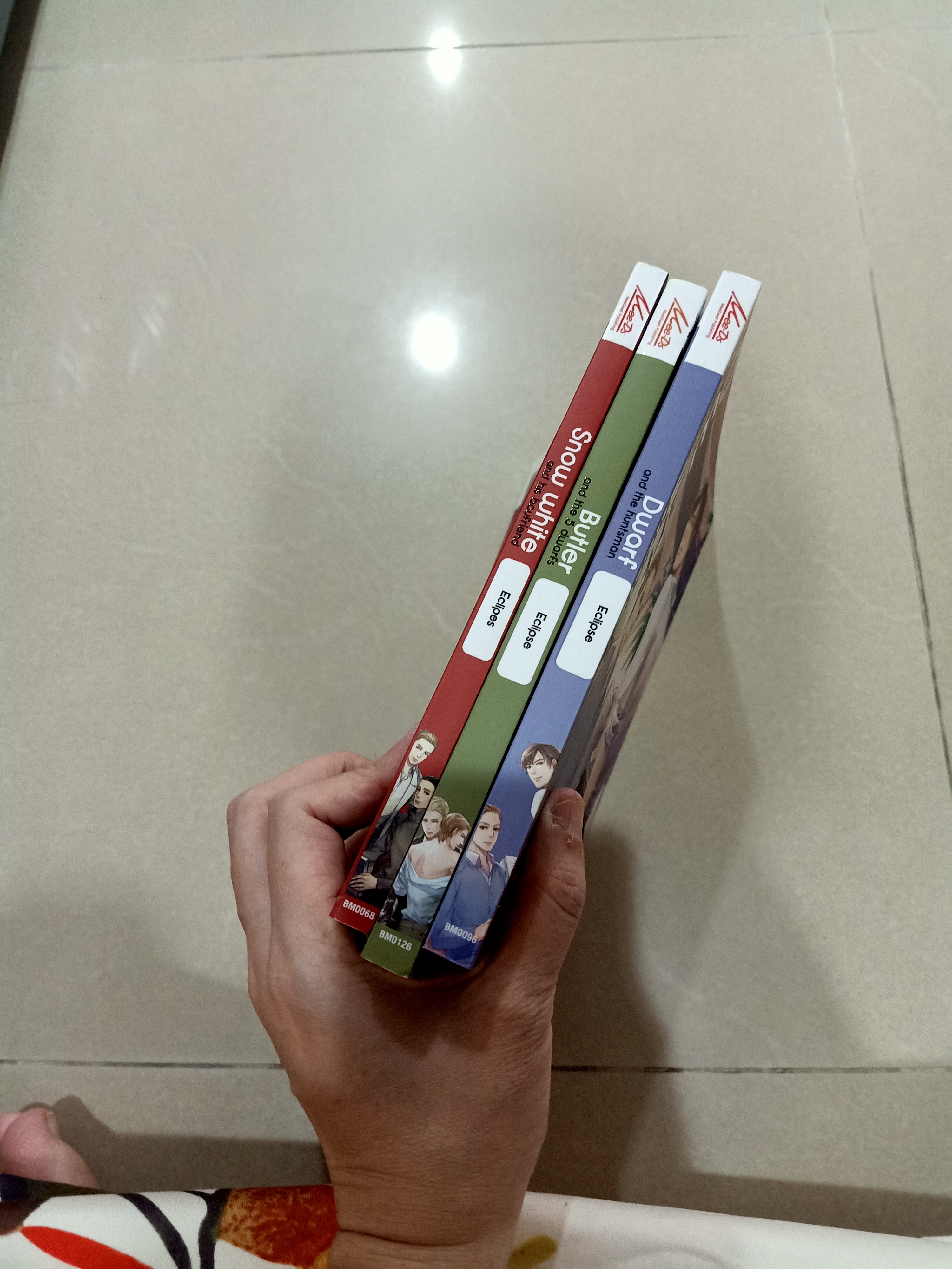 นิยาย 3 เล่ม