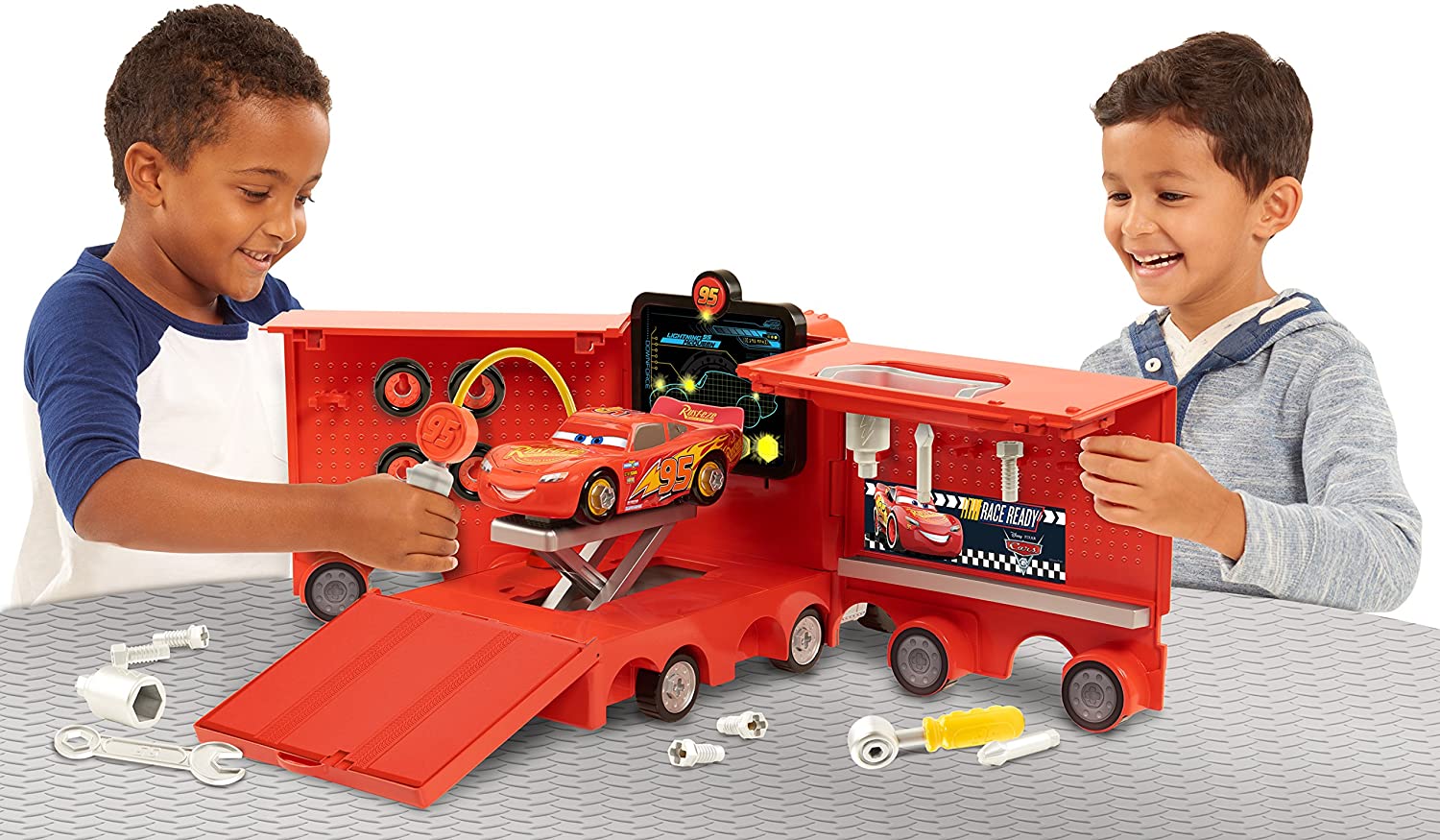 ใหม่!! รถศูนย์เช็คสภาพรถ Cars 3 Macks Mobile Tool Center ราคา 4,590 บาท