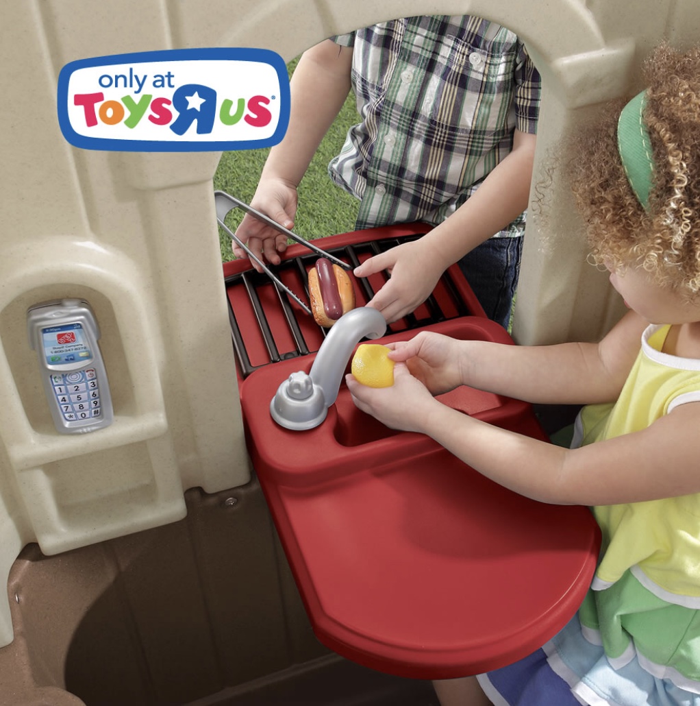 บ้านเด็ก บ้านกลางแจ้ง บ้านสมมุติ บ้านจำลอง Step2 Happy Home Cottage & Grill หลังใหญ่ ภายในเป็นห้องครัว สามารถเล่นได้หลายคน ผลิตจากประเทศอเมริกา วัสดุคุณภาพดี ตากแดดไม่กรอบไม่ซีด เล่นสนุกได้คุ้มค่ายาวนานหลายปี นำเข้าจาก USA ของแท้ 100% 9,900 บาท