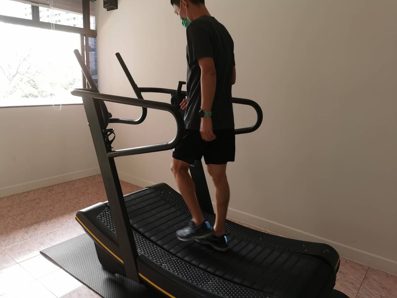 ลู่วิ่งไม่ใช้ไฟฟ้า ลู่วิ่งไม่มีมอเตอร์ ลู่วิ่งNon Motor ลู่วิ่งโค้ง