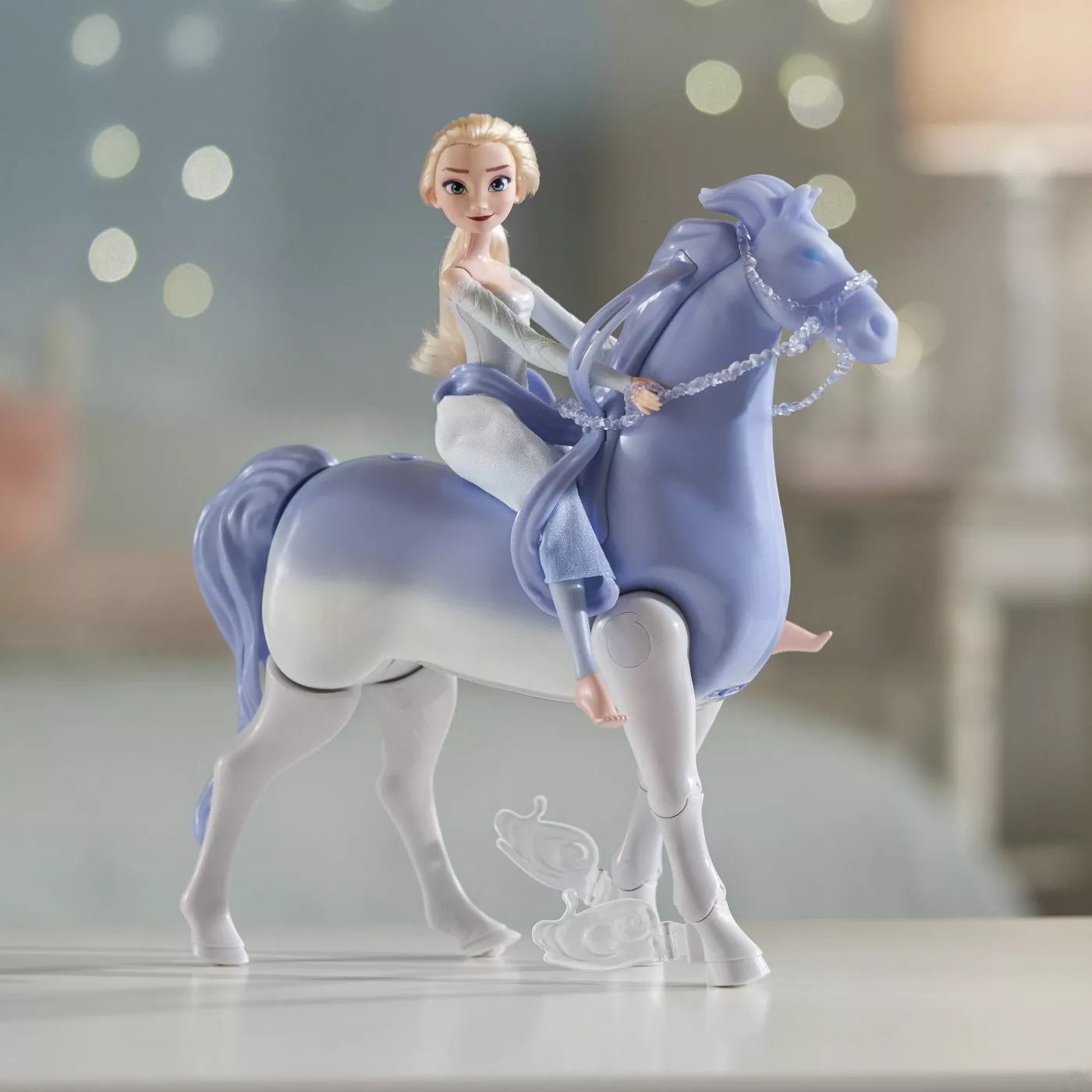 ของเล่นม้าว่ายน้ำได้ Disney Frozen 2 Elsa and Swim & Walk Nokk Figures ราคา 3,090 บาท