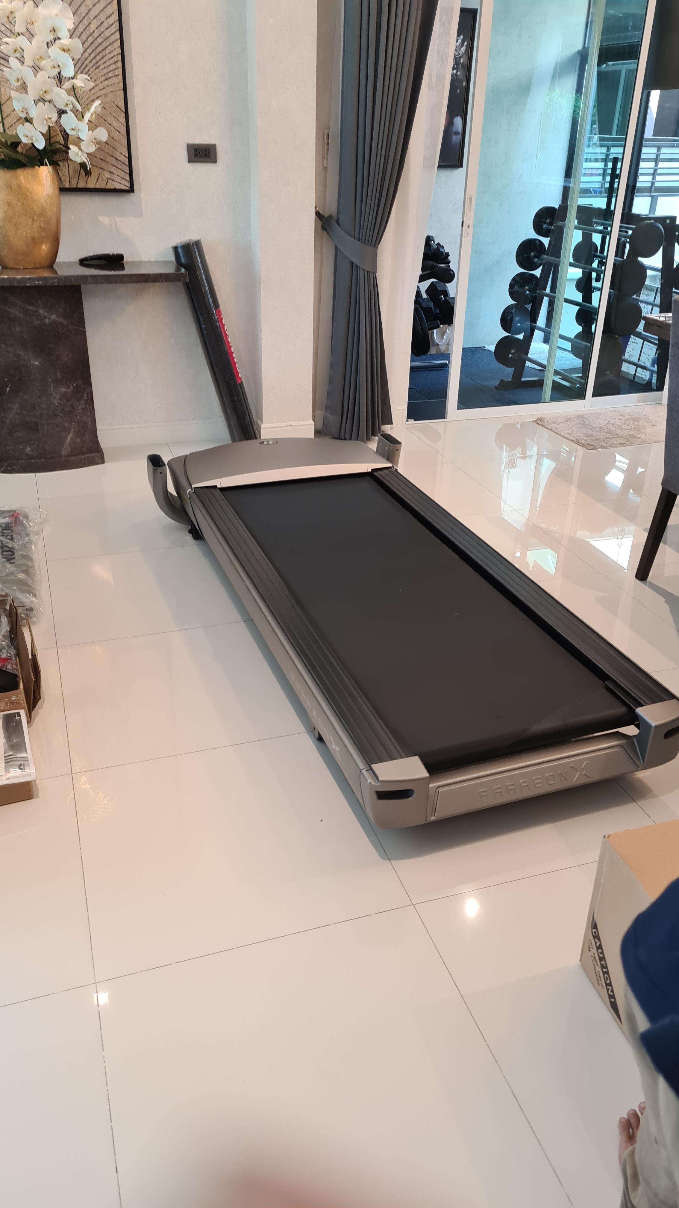 ลู่วิ่งไฟฟ้า Horizon ParagonX