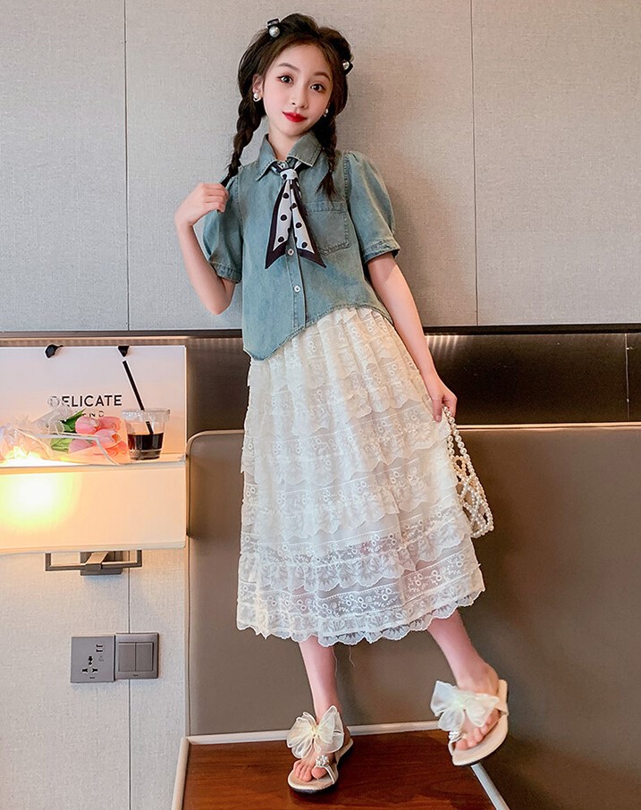 ชุดเซ็ตเสื้อเชิ้ตยีนส์พร้อมกระโปรงลูกไม้