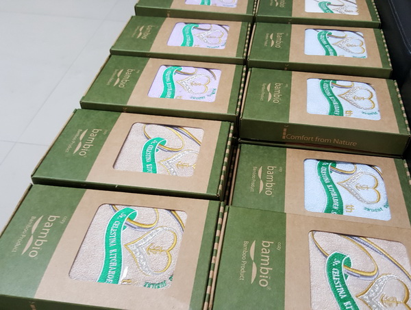 ผ้าขนหนูใยไผ่ปักโลโก้บริษัท PCS=Nissin