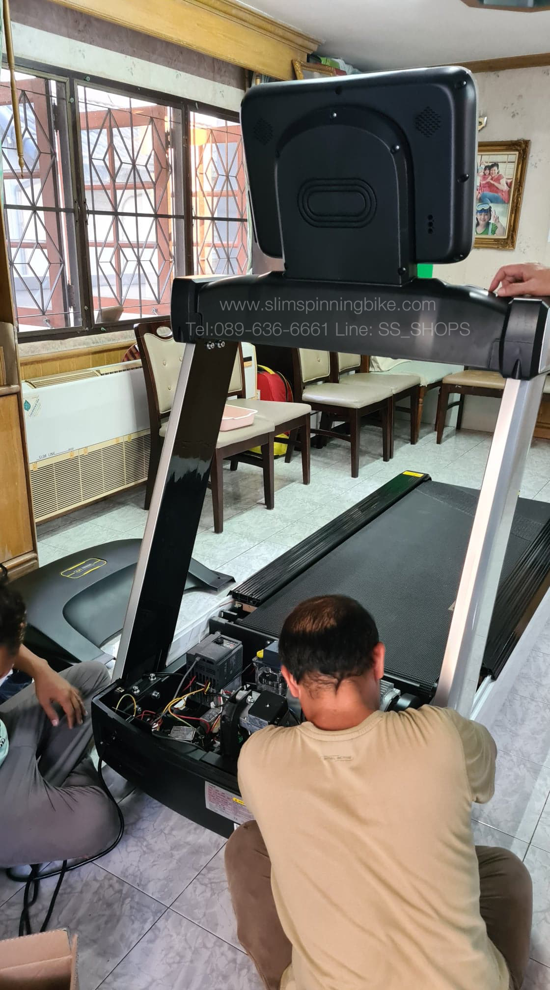 ลู่วิ่งไฟฟ้า Body Strong JB8800 Commercial