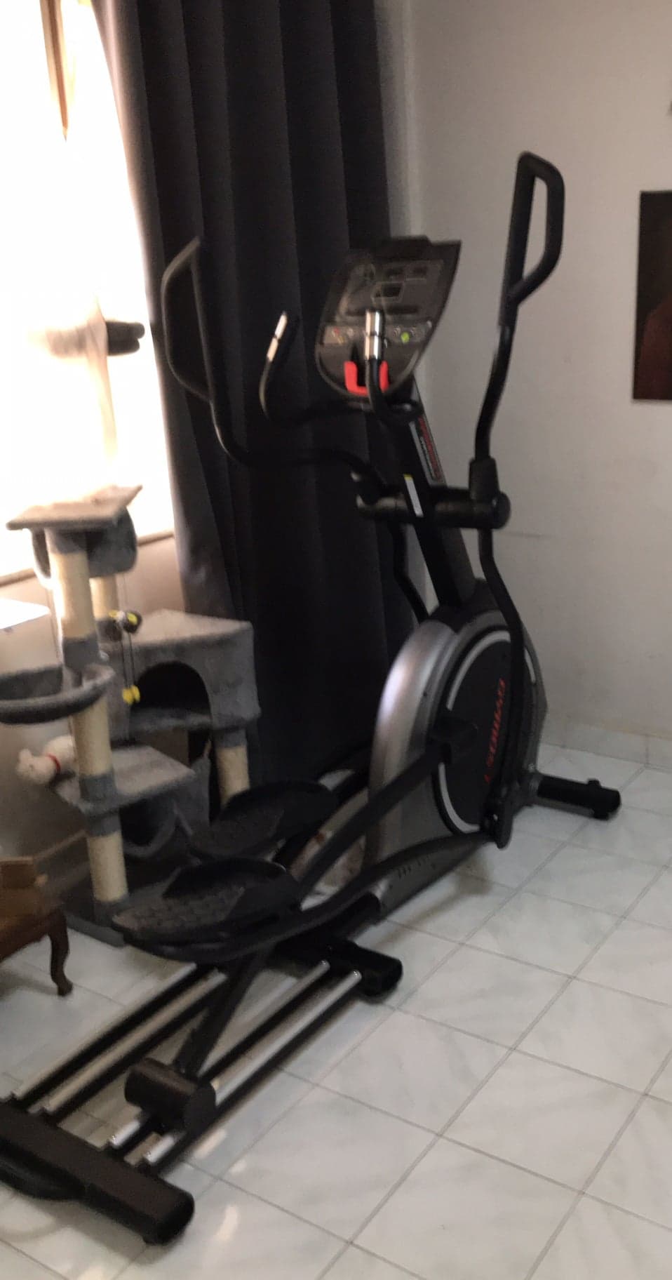 เครื่องเดินวงรี Gymost Eli2 Elliptical Trainer