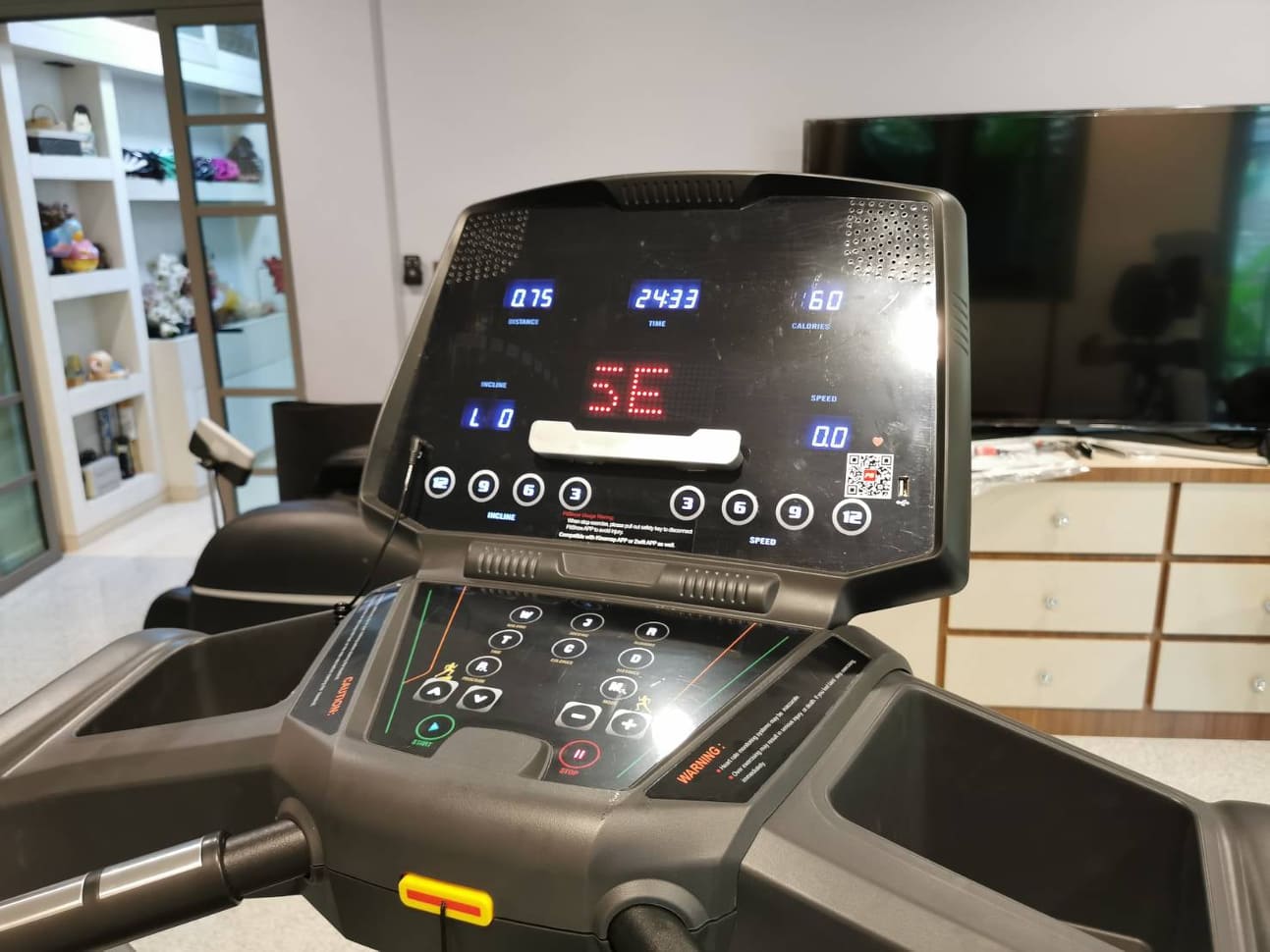 ลู่วิ่งไฟฟ้าฟิตเนส USAeon รุ่น Ai62 Motor 5 AC