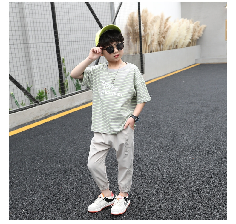 ชุดเซ็ตเด็กชาย เสื้อยืดลายขวาง+กางเกงขายาว