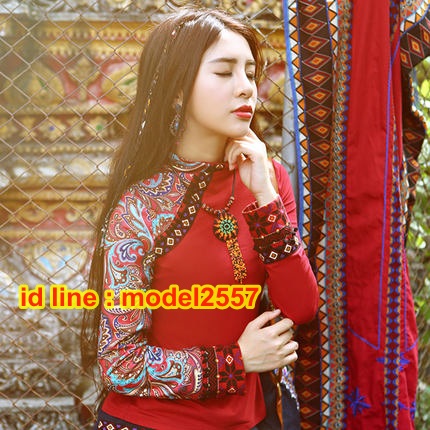 UM6103002 เสื้อยืดโมฮีเมียนแขนยาวคอกลมแต่งลายปะดอกไม้หวาน UM6103002 ตัว