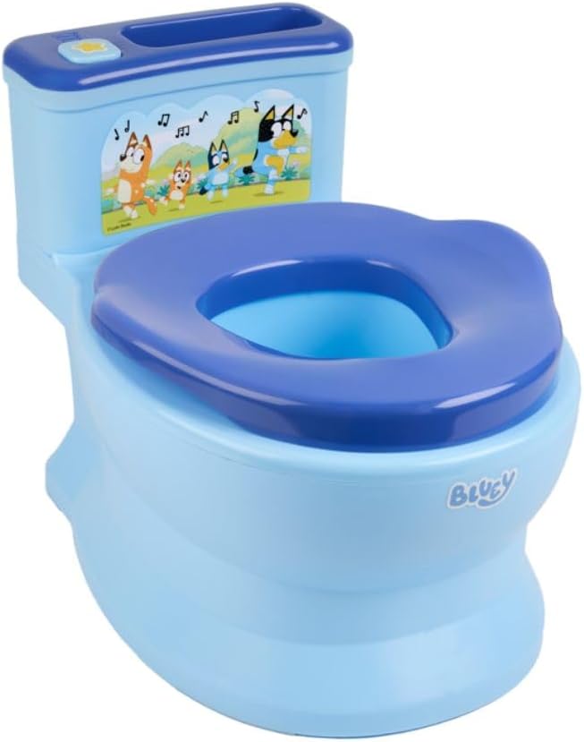 🚽 “ฝึกเข้าห้องน้ำสนุกๆ กับ Bluey Playtime Floor Potty Trainer นำเข้า 🇺🇸 พร้อมเสียงเชียร์ ช่วยให้หนูน้อยมั่นใจทุกก้าว ราคา 2,590 บาท 🧻