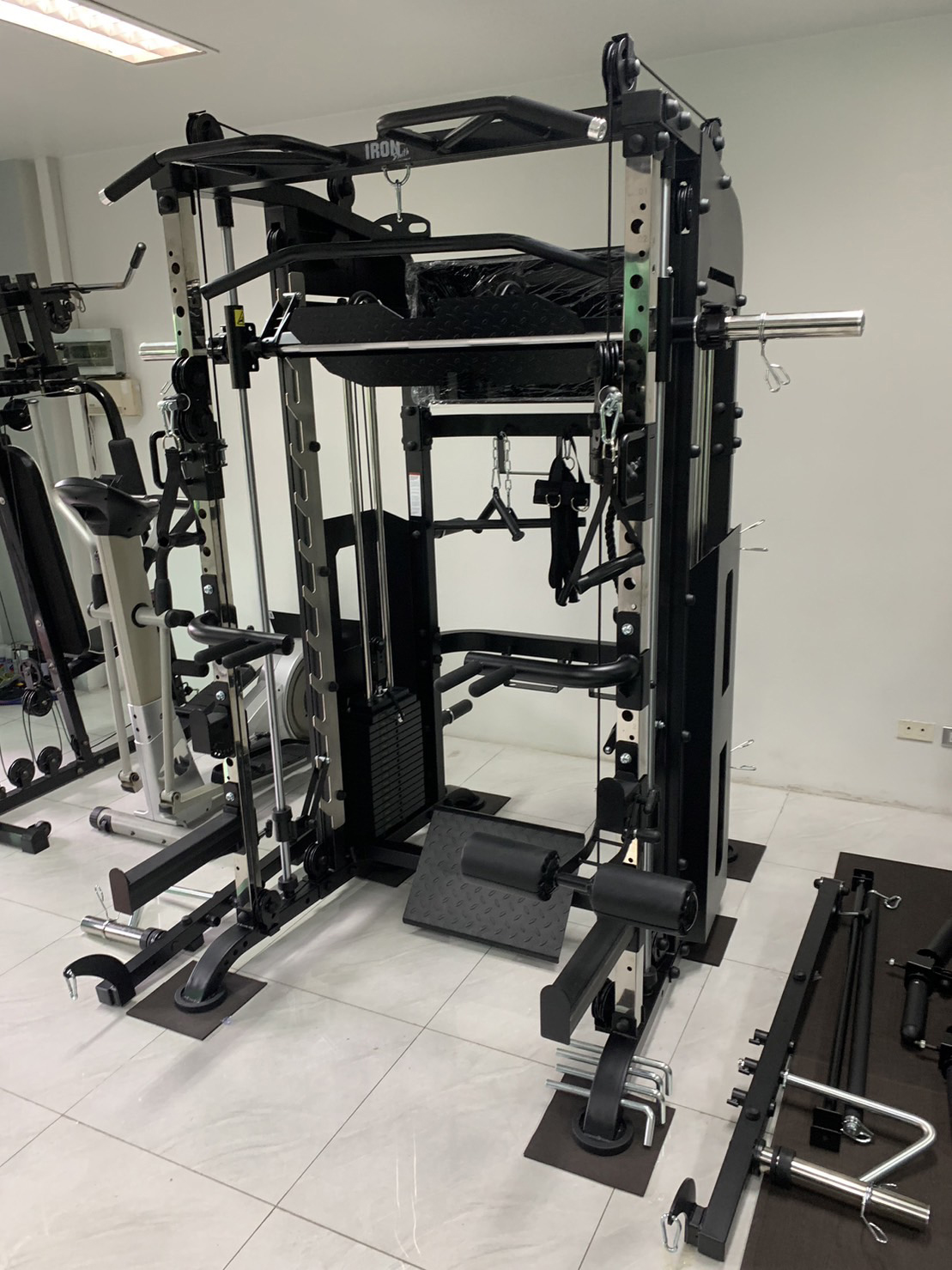 Smith Machine Altaz 3087B (Iron G20) สมิทแมชชีนG20 ส่งฟรีทั่วประเทศ