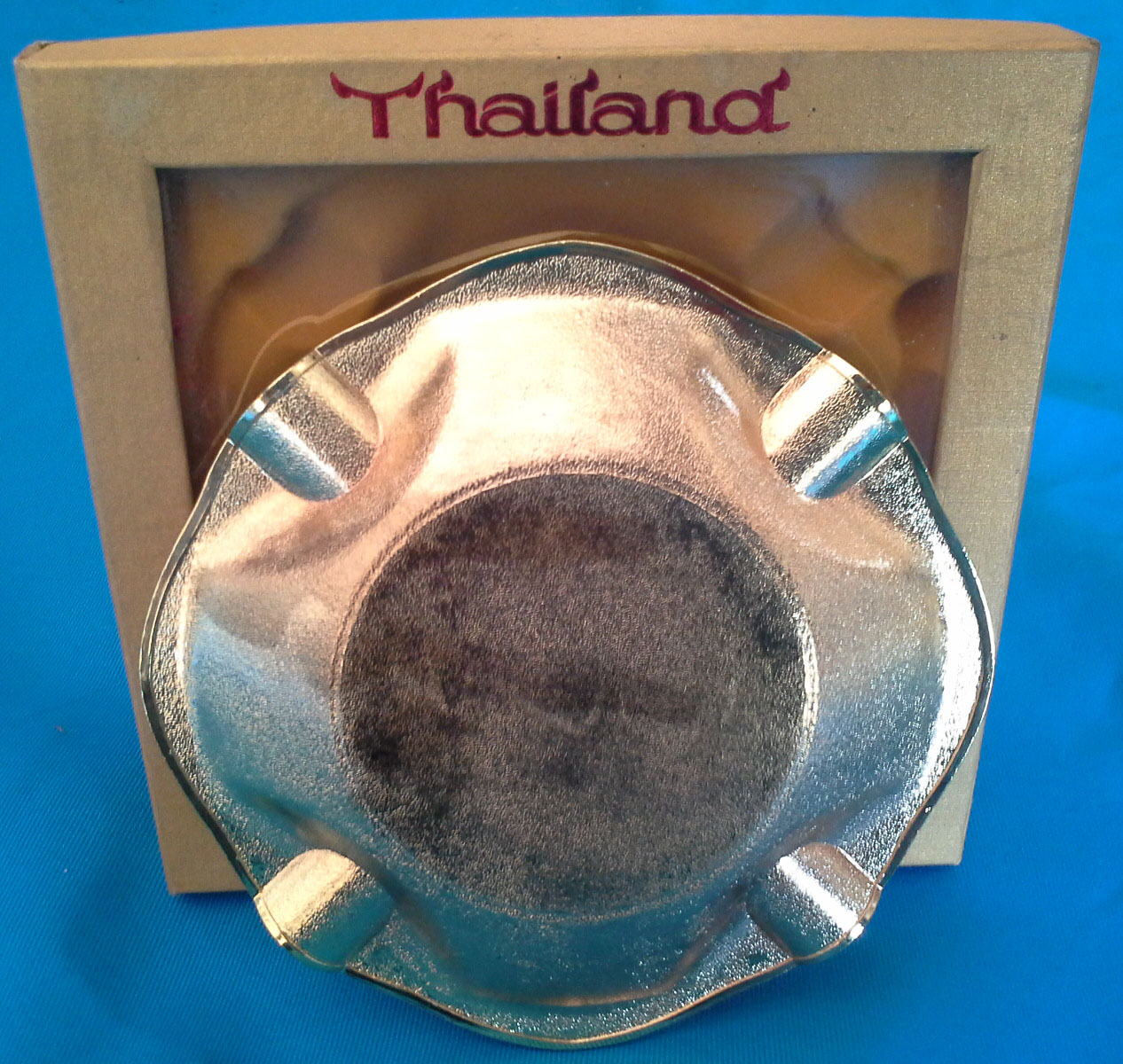 ที่เขี่ยบุหรี่ งานเค่รื่องเงิน