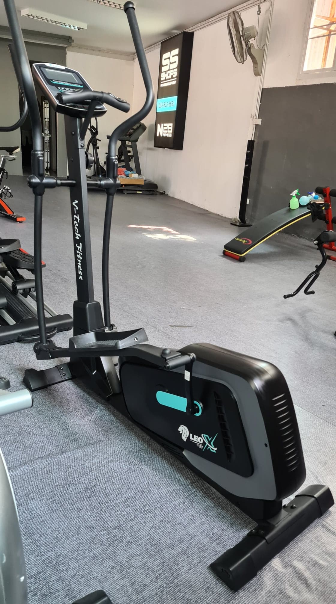 ขายตัวโชว์เครื่องเดินวงรี VTech LEO-XE เหลือ 9,900.-