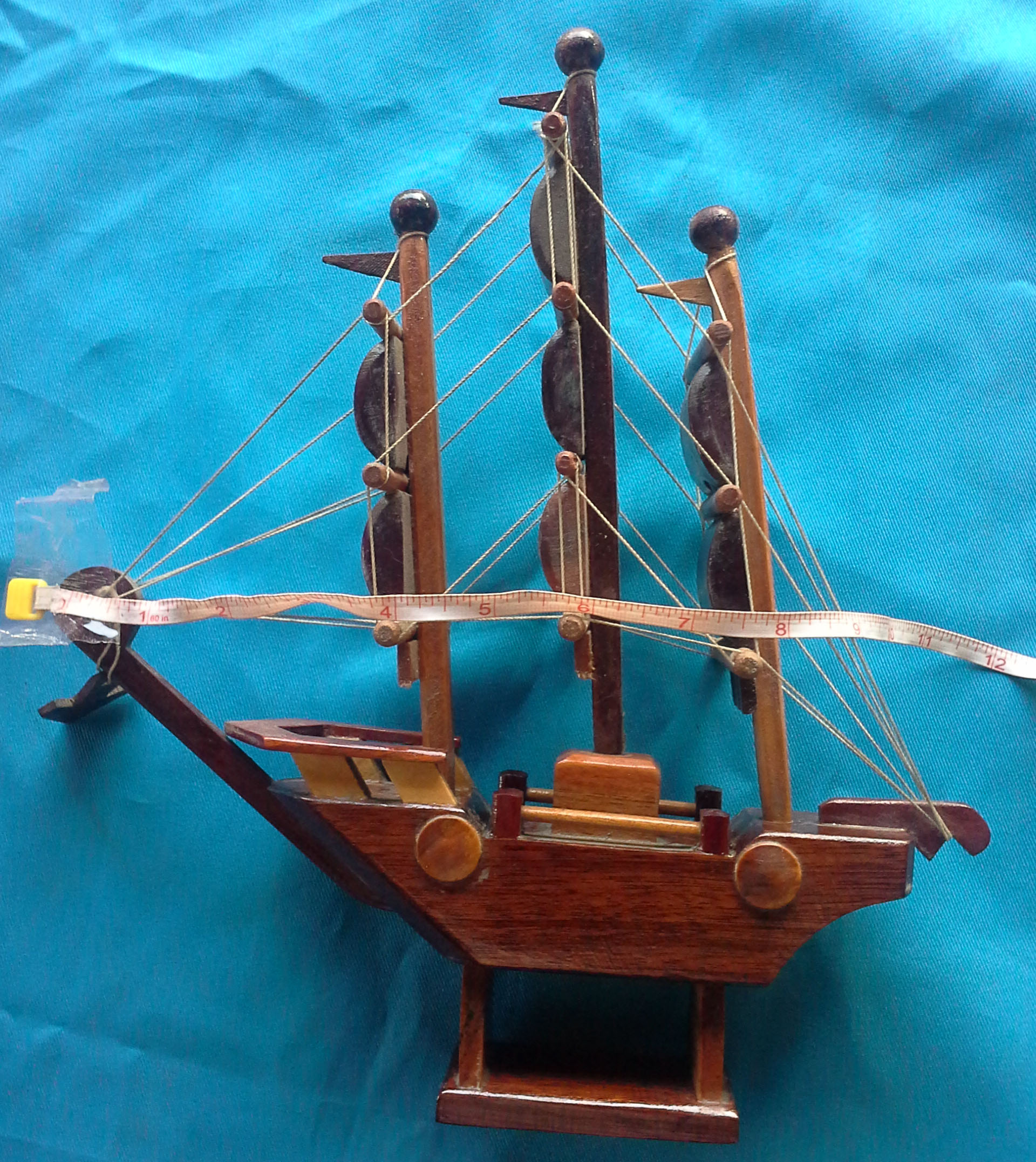 สำเภาไม้สักขนาดเล็ก9นิ้ว