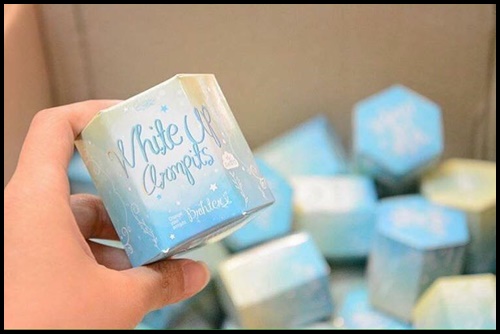 ครีมรักแร้ขาว ไวท์อัพอาร์มพิท White up armpits by Cherrlyn