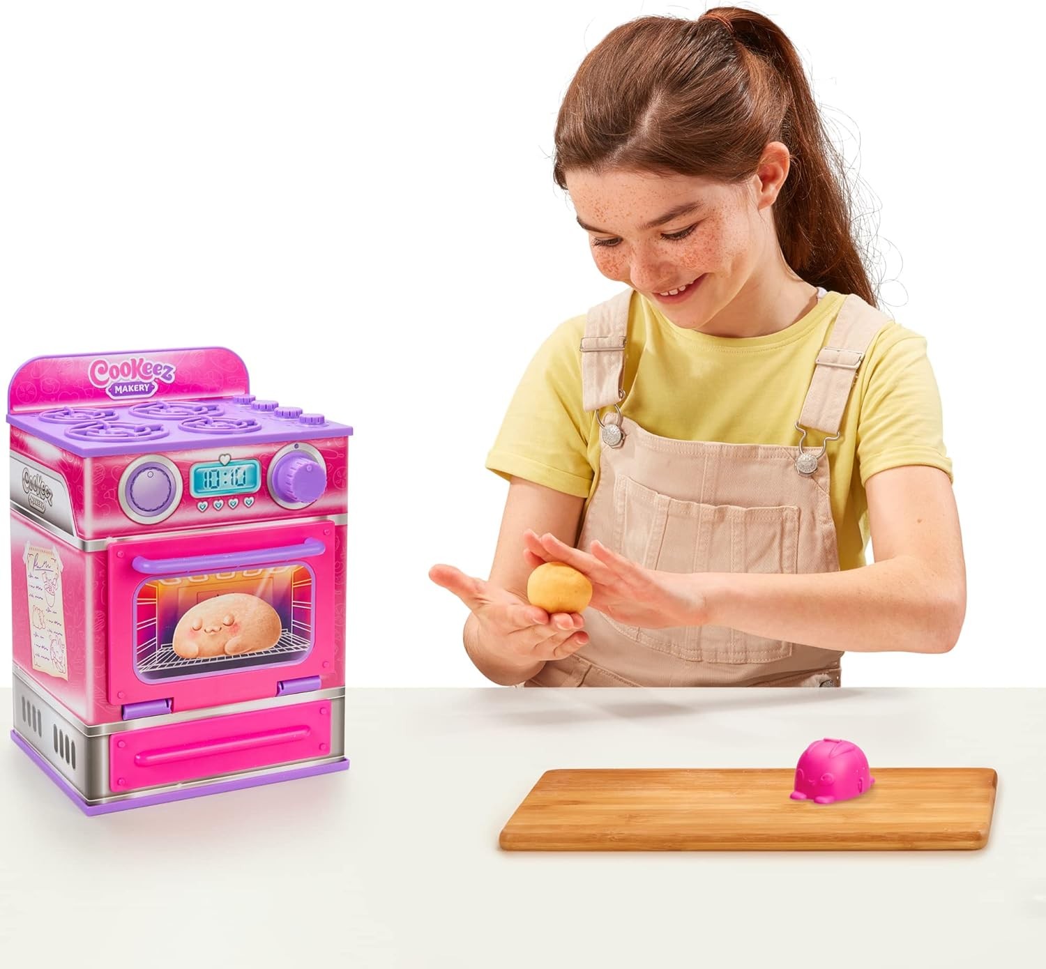 เตาอบแสนสนุก COOKEEZ MAKERY Cinnamon Treatz Oven. Mix & Make a Plush Best Friend , ราคา 2,190 บาท