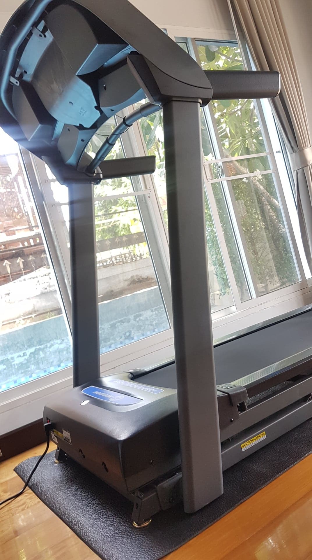 ลู่วิ่งไฟฟ้า Horizon T101