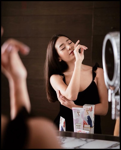 โลชั่นน้ำหอม สกินเซเว่น Skin7 Whitening Perfume Body Lotion