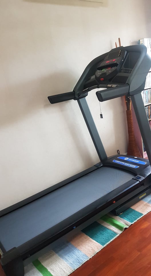 ลู่วิ่งไฟฟ้า Horizon T101