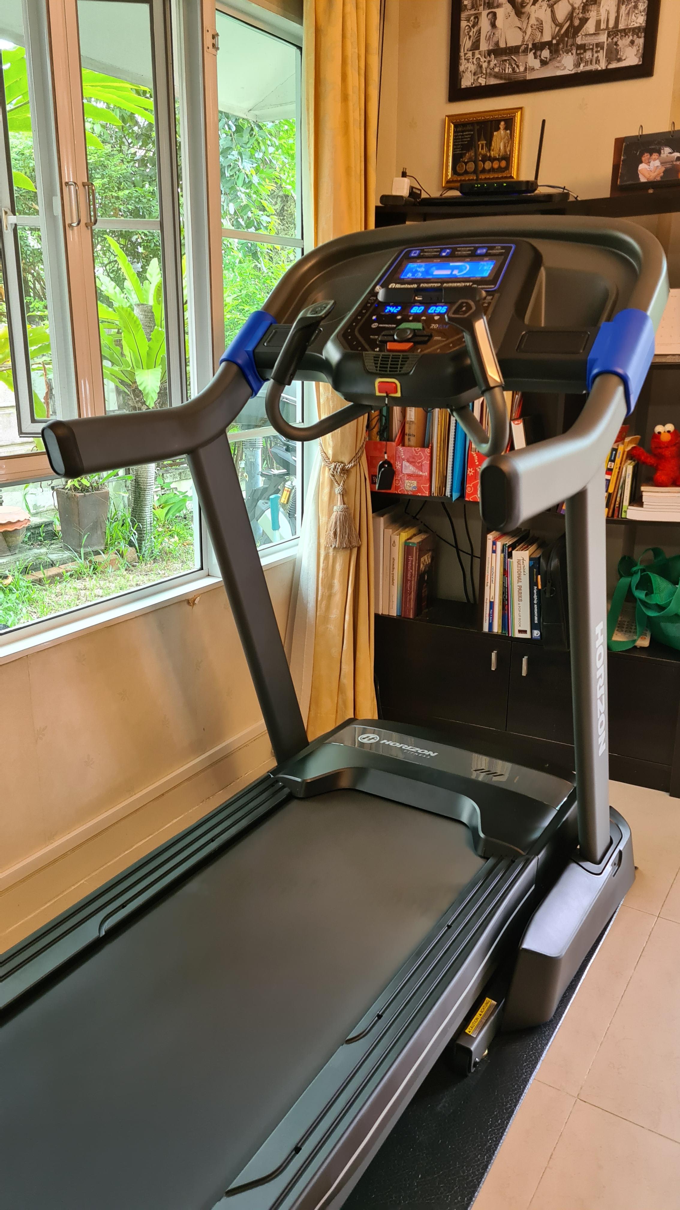 ลู่วิ่งไฟฟ้า Horizon 7.0AT clearance sale