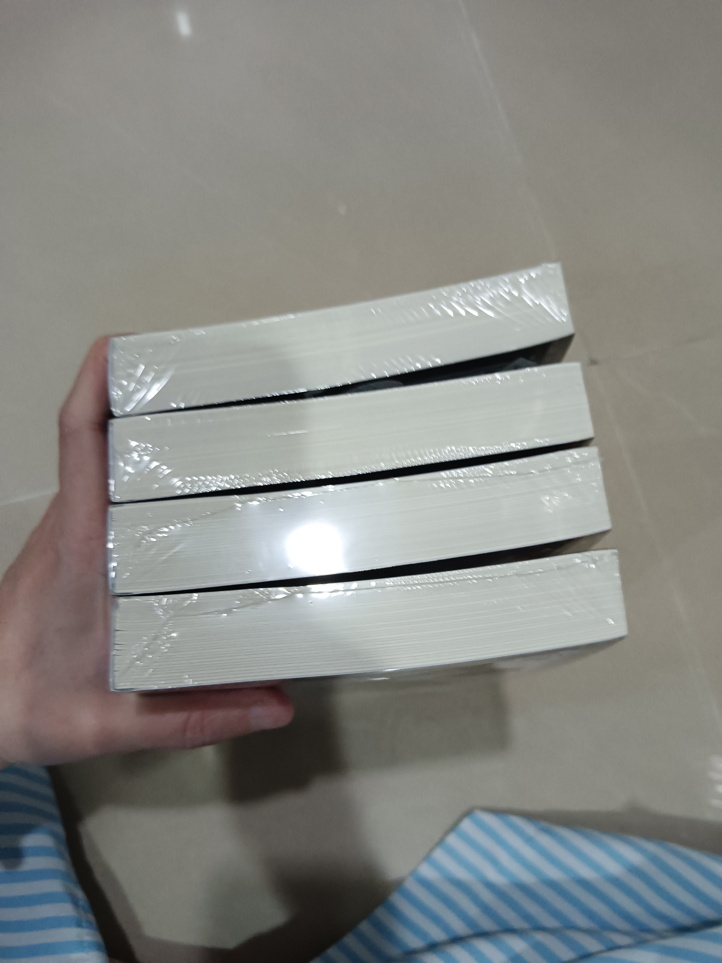นิยายแปล ศักราชนรกยุคใหม่ 4 เล่มจบ รอบจอง
