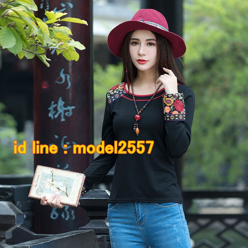 UM6102014 เสื้อยืดแขนยาวโมฮีเมียนสีดำและแดง เย็บปักถักร้อยชาติพันธุ์ UM6102014 ตัว