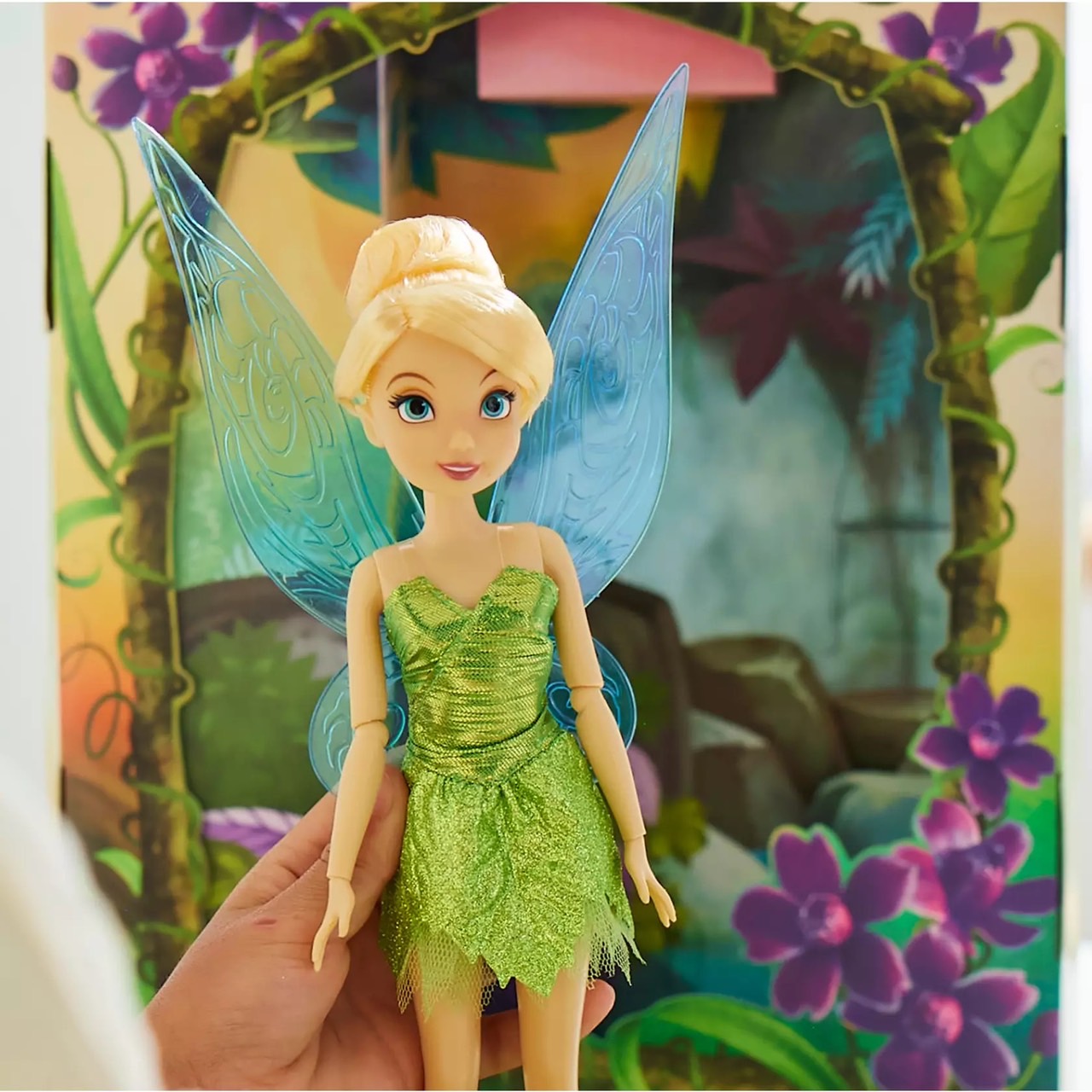 นำเข้า 🇺🇸 เซ็ทตุ๊กตาทิงเกอร์เบลและกิจกรรมระบายสีTinker Bell Disney Story Doll – Peter Pan 10'' ราคา 1,590 บาท