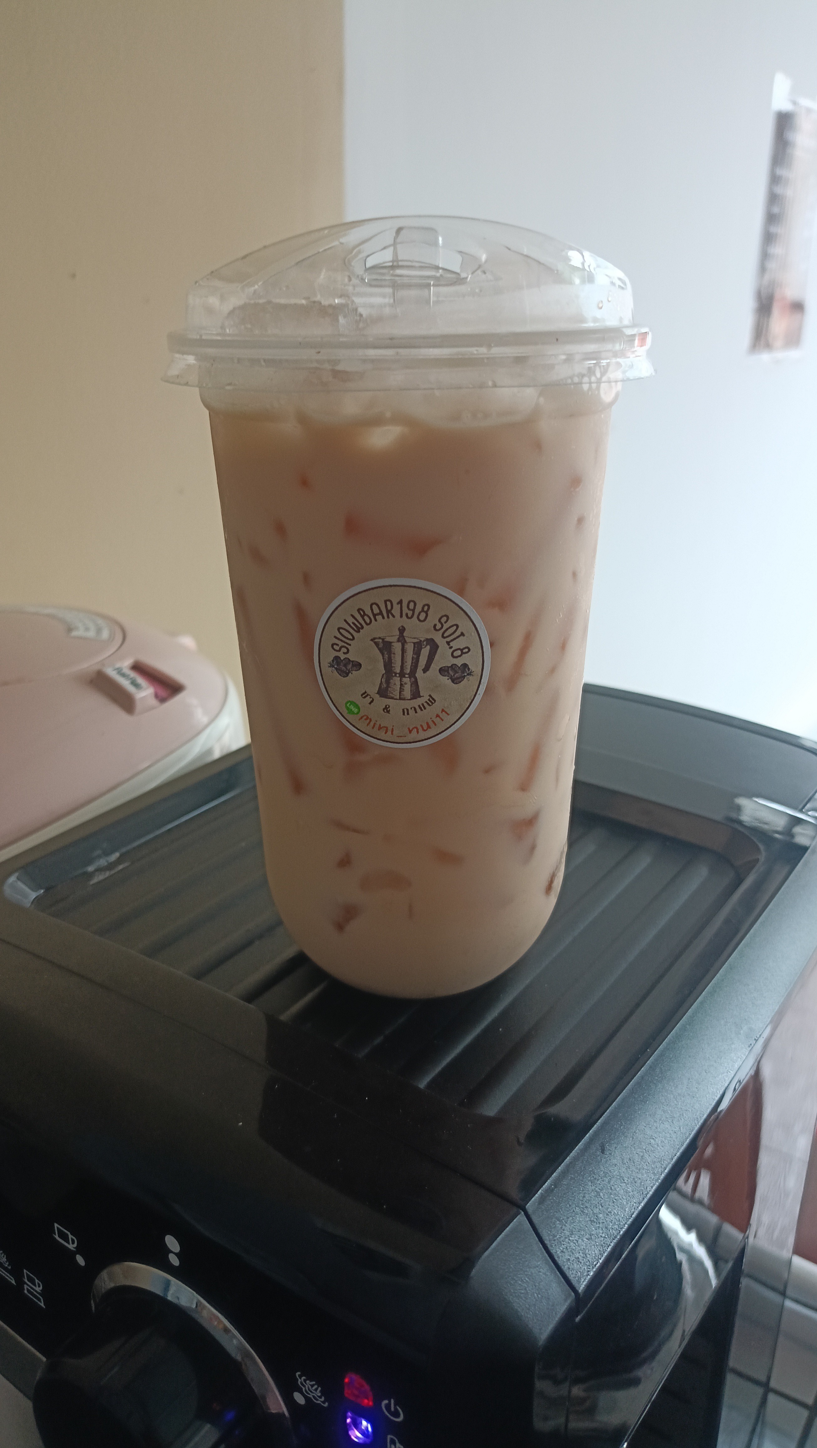 ผงชาหยาบไต้หวัน 200g Thai Taiwan Tea Powder จากเชียงใหม่ ใบชาแท้ 3 สายพันธุ์ คั่วสดใหม่ หอมกรุ่น เข้มข้น กลมกล่อม อย. ชงง่าย ชาโบราณ ชาเย็น ชานม Milk Tea Cafe ร้านชา Home Brewing ดื่มเพื่อสุขภาพ ราคาประหยัด คุณภาพพรีเมียม