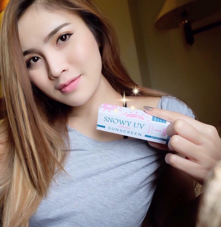 กันแดดหิมะน้ำแตก (Snowy Uv Sunscreen SPF50 PA+++)