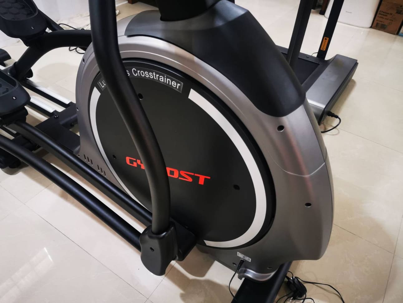 เครื่องเดินวงรี Gymost Eli2 Elliptical Trainer