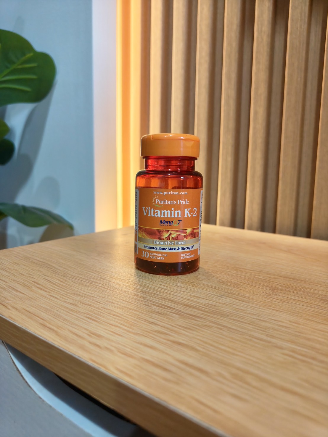 PURITAN'S PRIDE :: Vitamin K-2 (MenaQ7) 100 mcg - 30 ซอฟเจล ช่วยทำให้กระดูกแข็งแรง ป้องกันโรคกระดูกพรุน