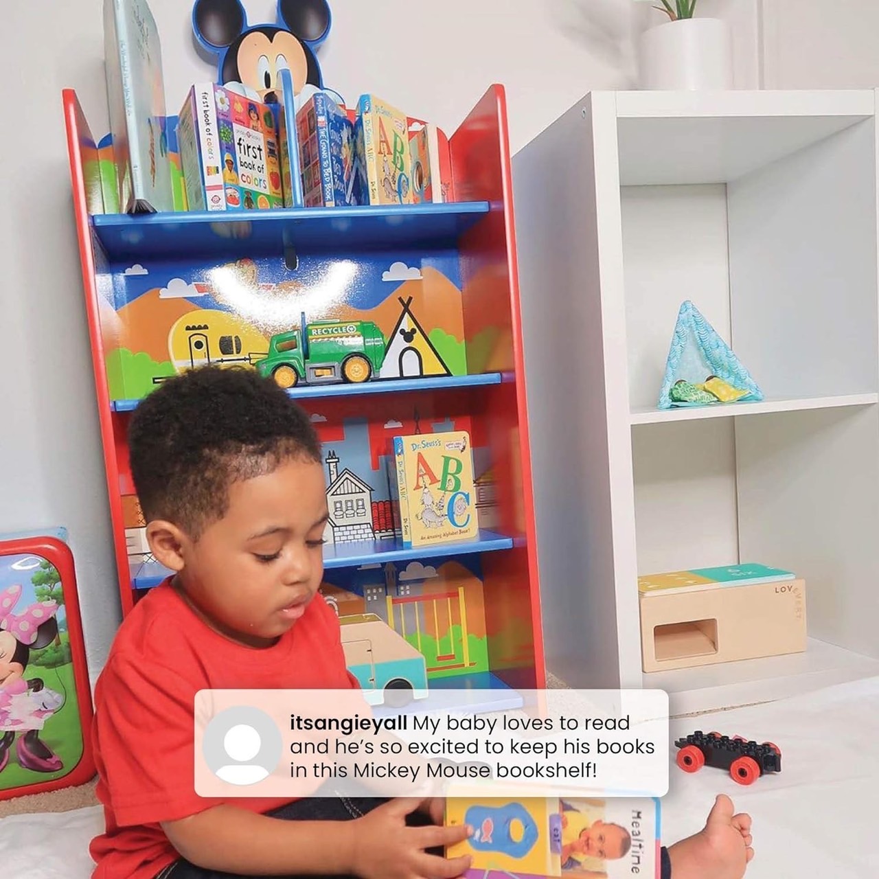 ชั้นวางลายมิกกี้เมาส์Delta Children Wooden Playhouse 4-Shelf Bookcase for Kids, Mickey Mouse ,ราคา 2,990 บาท