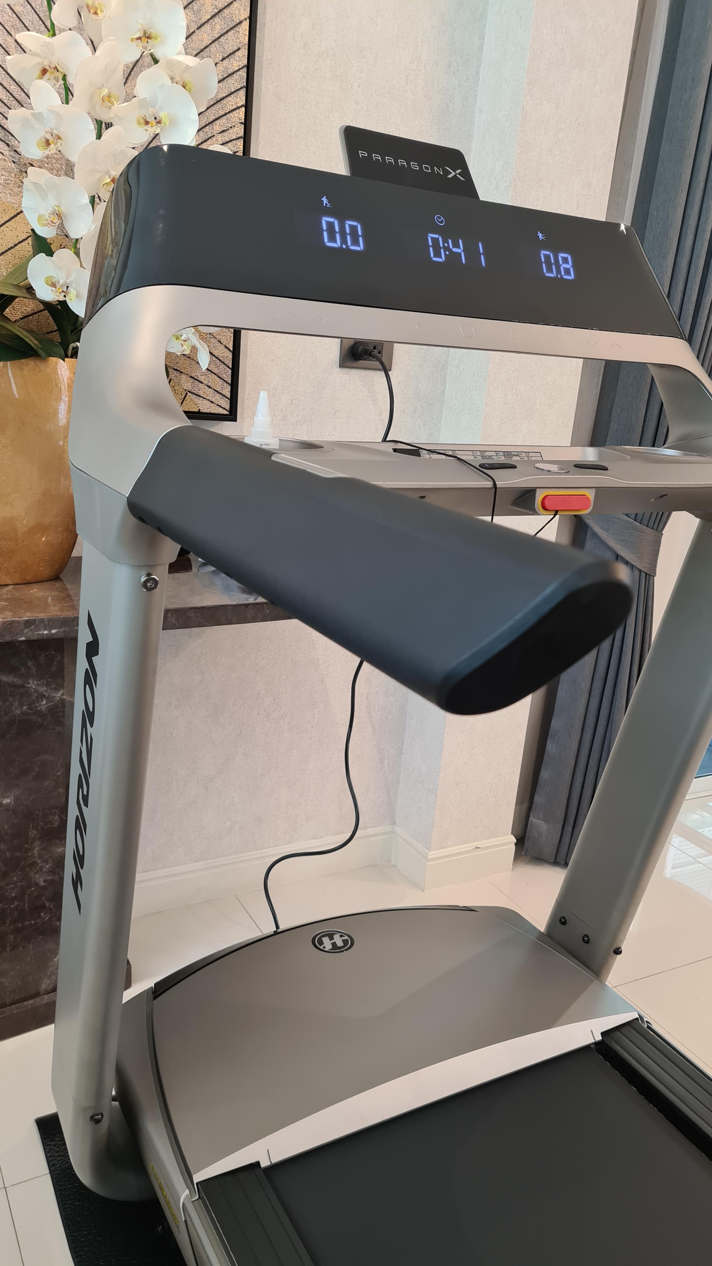 ลู่วิ่งไฟฟ้า Horizon ParagonX