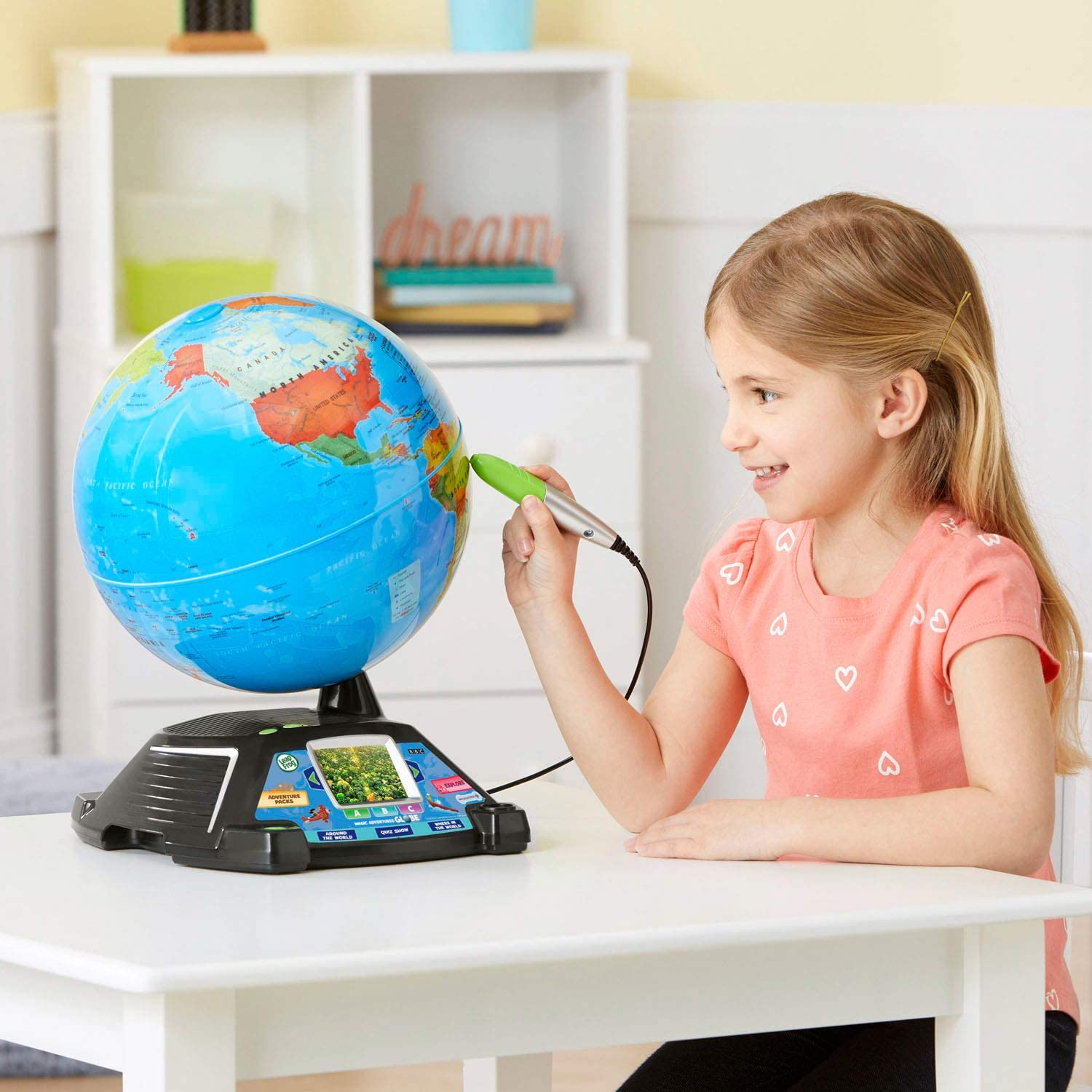 LeapFrog Magic Adventures Globe (Frustration Free Packaging), Multicolor ราคา 4,690 บาท