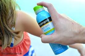 สเปรย์กันแดด สำหรับเด็ก Neutrogena Wet Skin Kids Sunscreen Spray Broad Spectrum SPF 70+